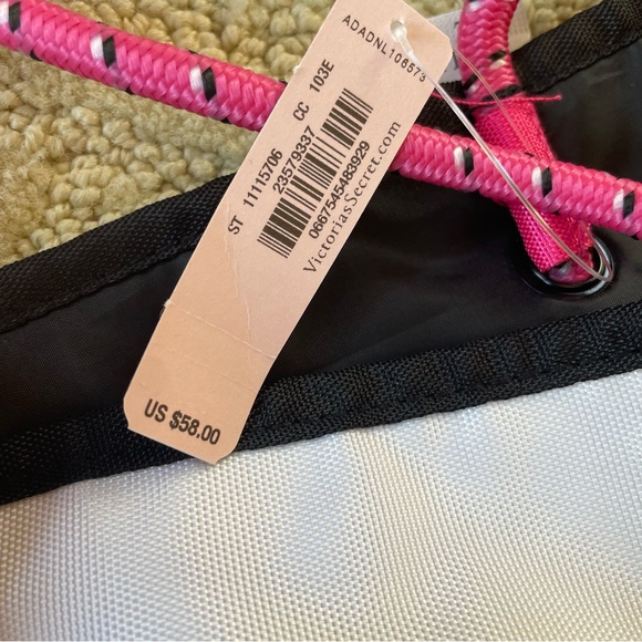 White Victoria’s Secret large tote bag - Picture 4 of 5